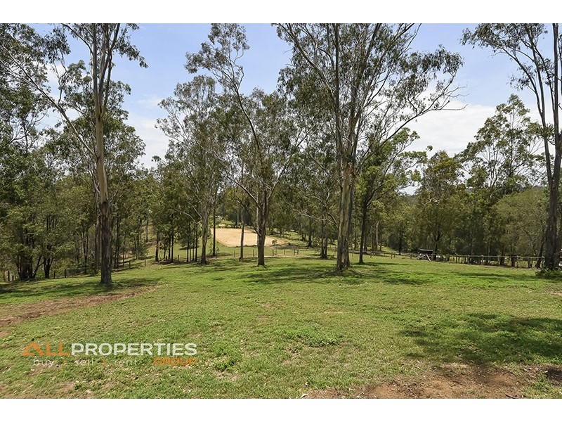 256-266 Williamson Road, Tamborine QLD 4270