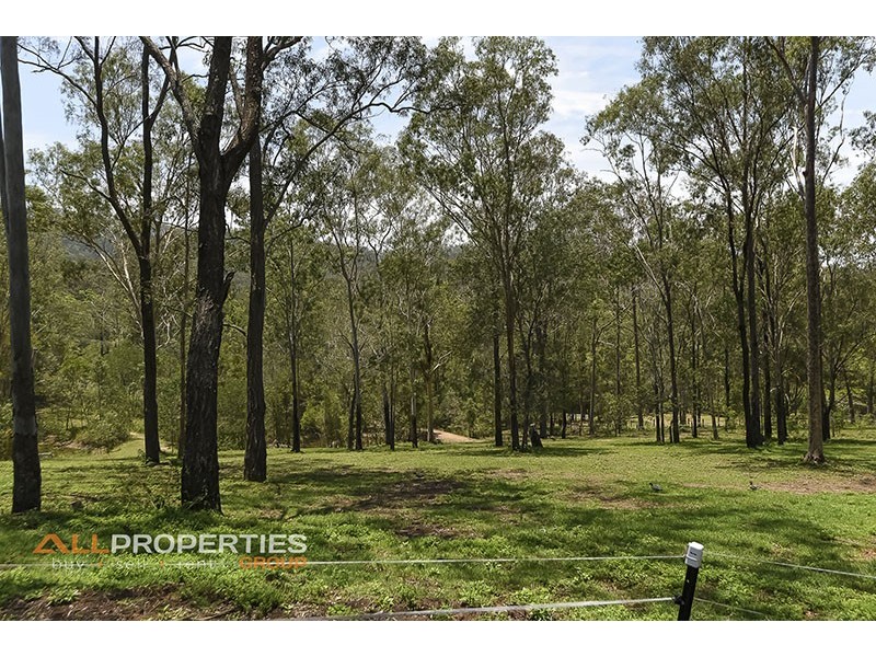 256-266 Williamson Road, Tamborine QLD 4270