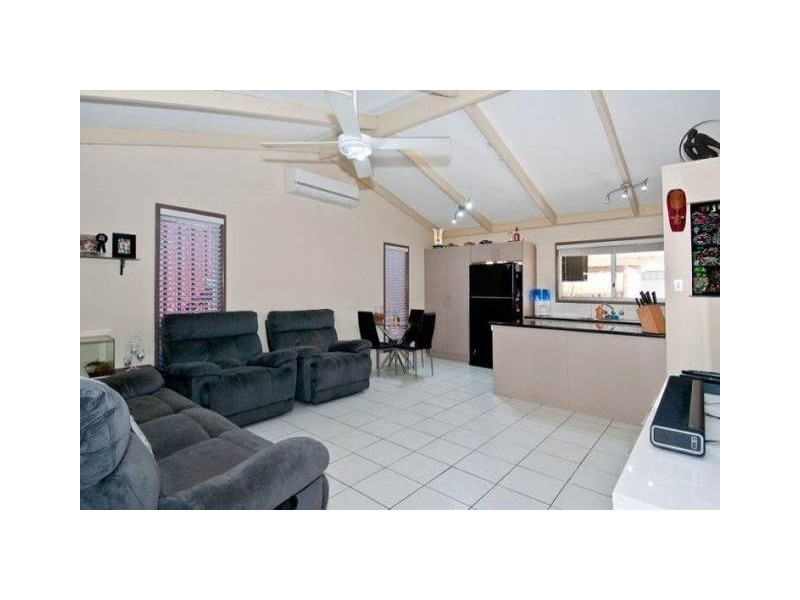 8 Sirus Street, Eagleby QLD 4207