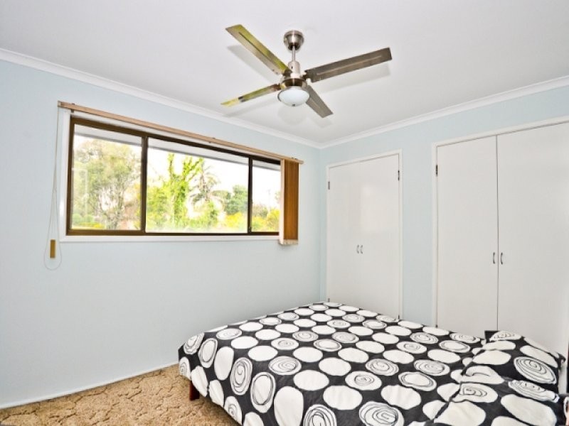 8 Maltaroo Court, Shailer Park QLD 4128