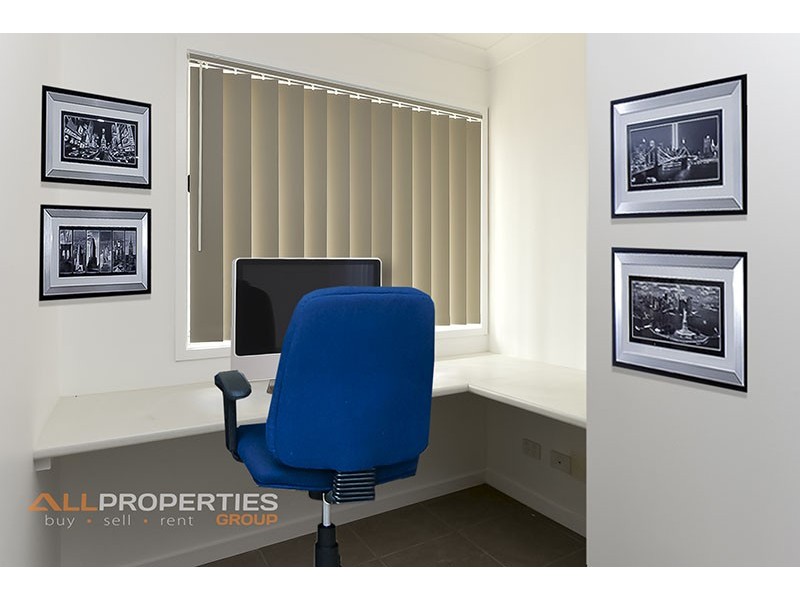 2/41 Evergreen Avenue, Loganlea QLD 4131