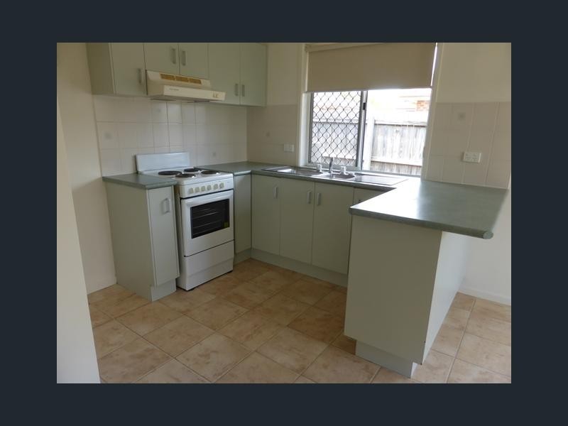 5 Murray Place, Eagleby QLD 4207