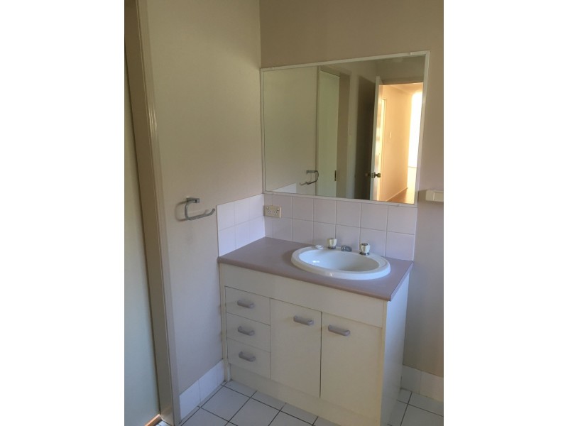 5. Lyrebird Street, Loganlea QLD 4131