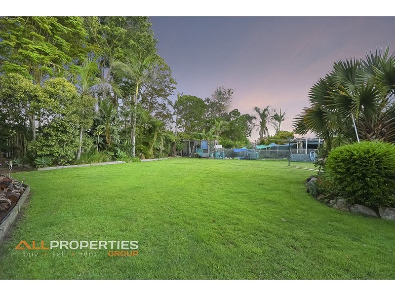 9-11 Omaru Street, Loganholme QLD 4129