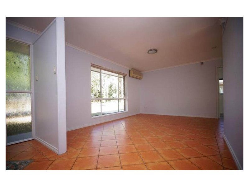 54 Pinelands Street, Loganlea QLD 4131