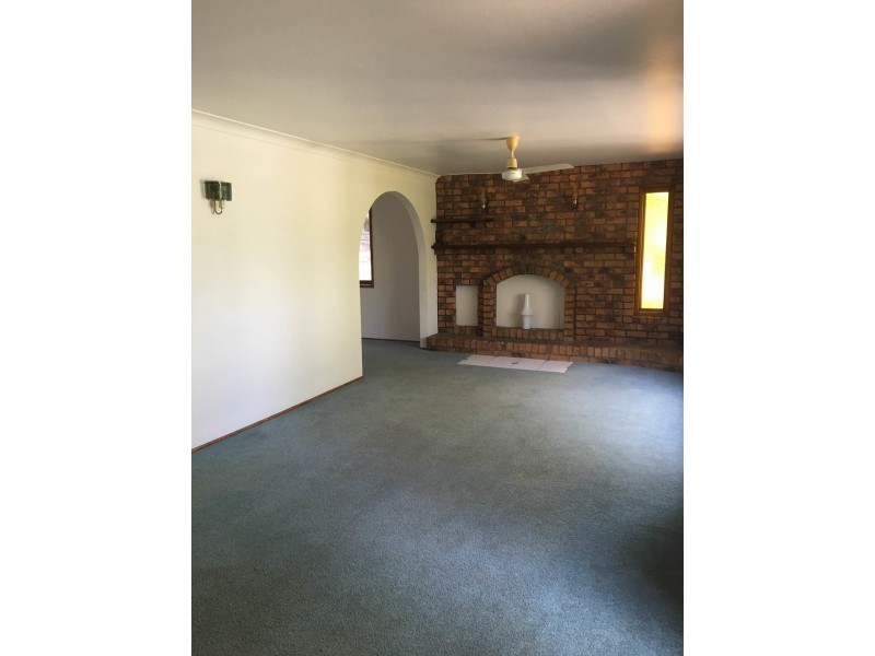 10 Celandine Street, Shailer Park QLD 4128