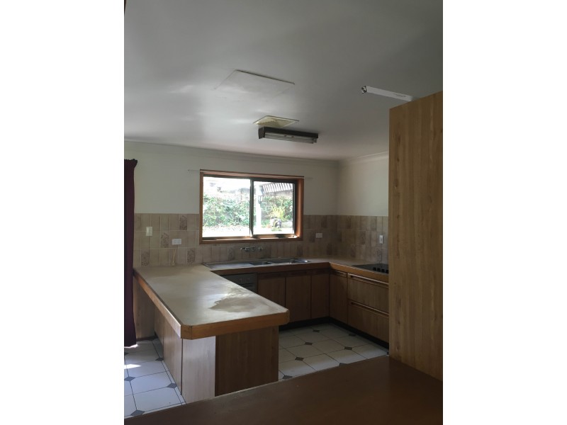 10 Celandine Street, Shailer Park QLD 4128