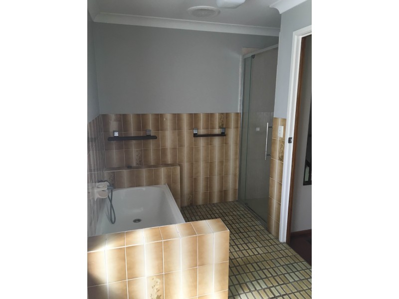 10 Celandine Street, Shailer Park QLD 4128