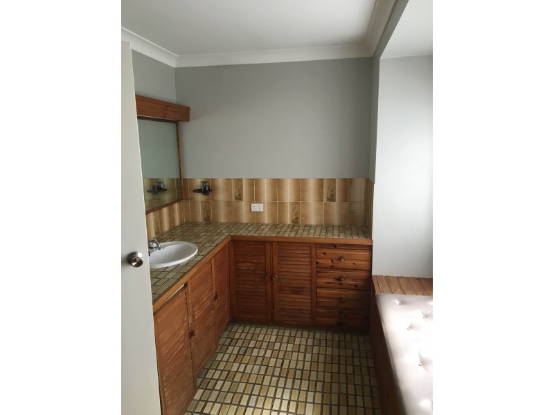 10 Celandine Street, Shailer Park QLD 4128