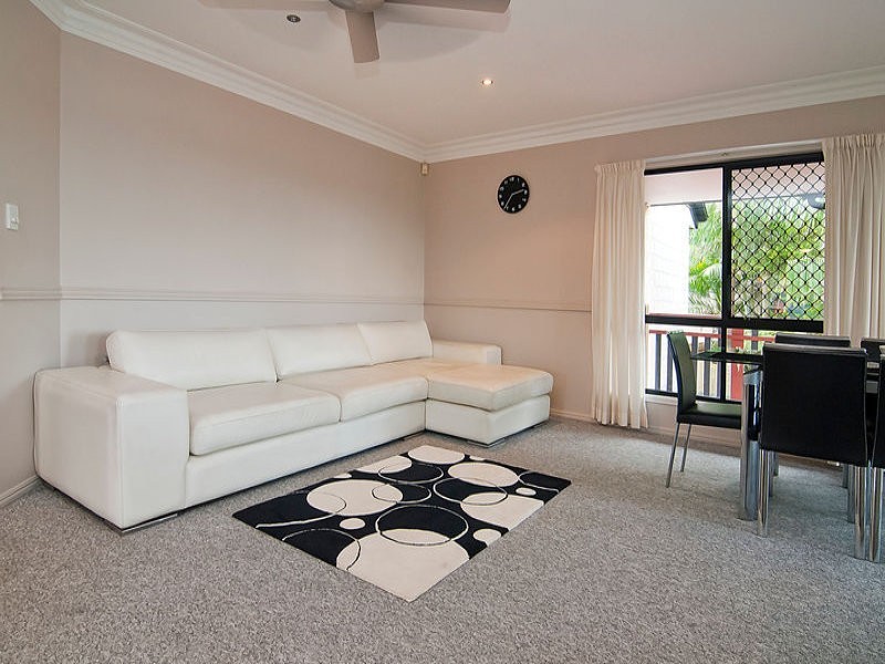 3 Moffatt Place, Edens Landing QLD 4207