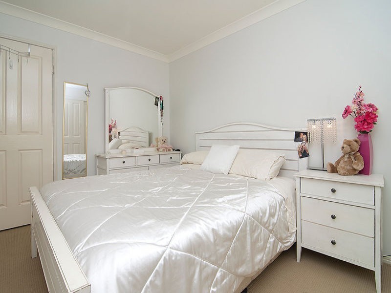 3 Moffatt Place, Edens Landing QLD 4207