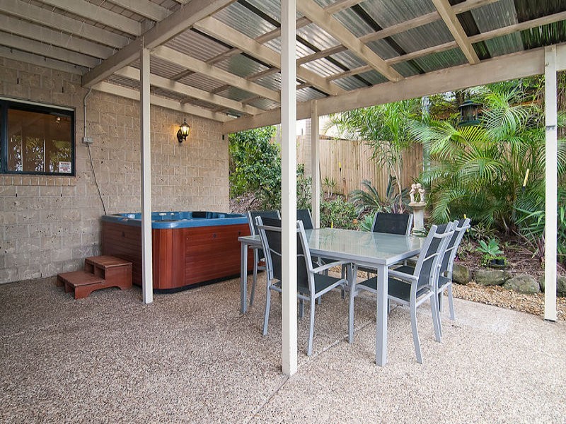 3 Moffatt Place, Edens Landing QLD 4207