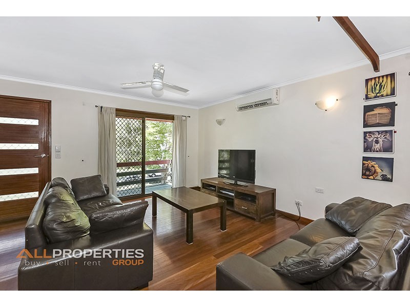 10 Leslie Parade, Slacks Creek QLD 4127