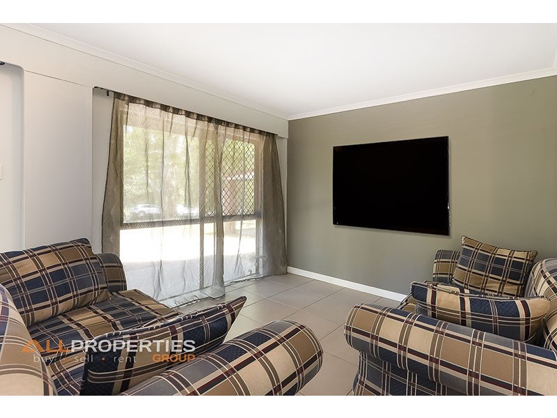 10 Leslie Parade, Slacks Creek QLD 4127