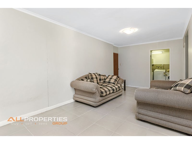 10 Leslie Parade, Slacks Creek QLD 4127