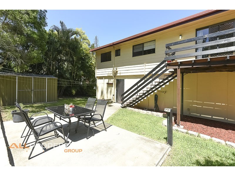 10 Leslie Parade, Slacks Creek QLD 4127