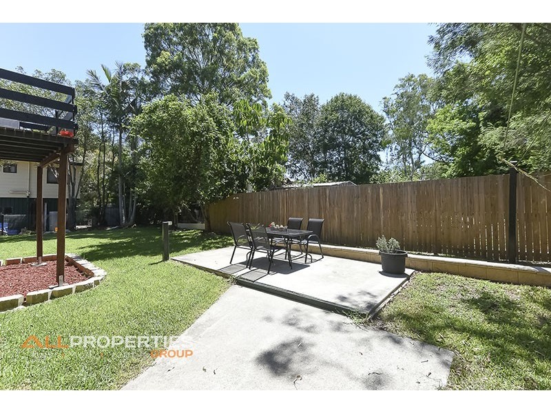 10 Leslie Parade, Slacks Creek QLD 4127