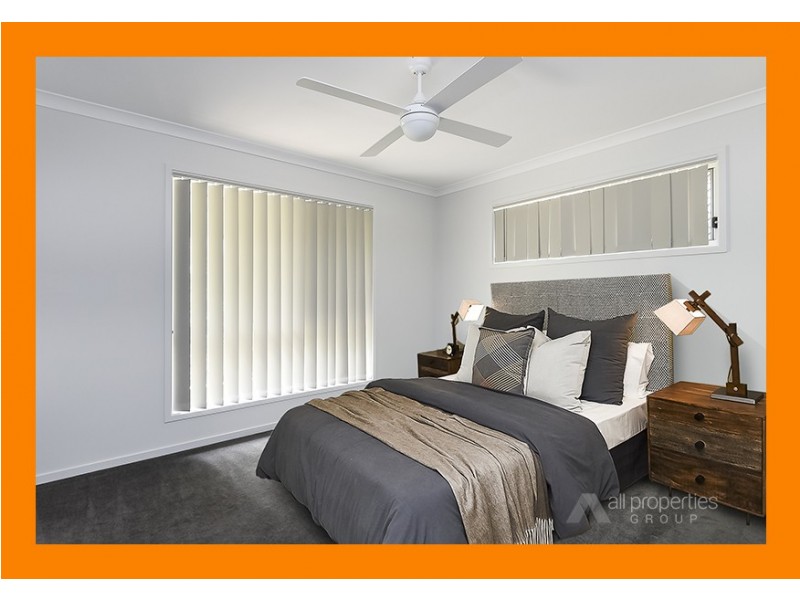 2/11 Spruce Street, Loganlea QLD 4131
