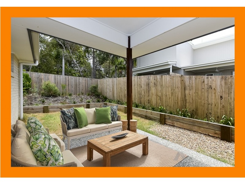 2/11 Spruce Street, Loganlea QLD 4131