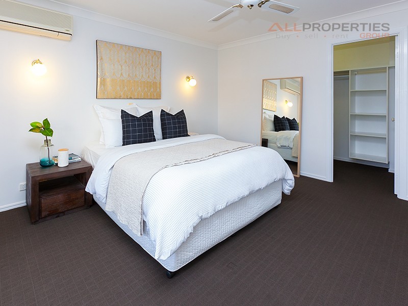 1 Jones Street, Red Hill QLD 4059