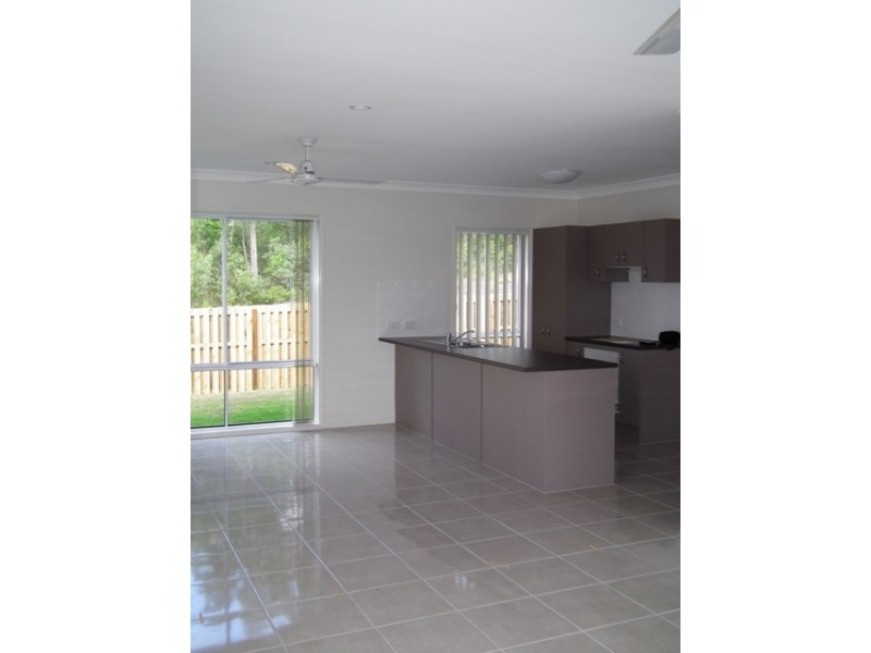 1 Azure Way, Coomera QLD 4209