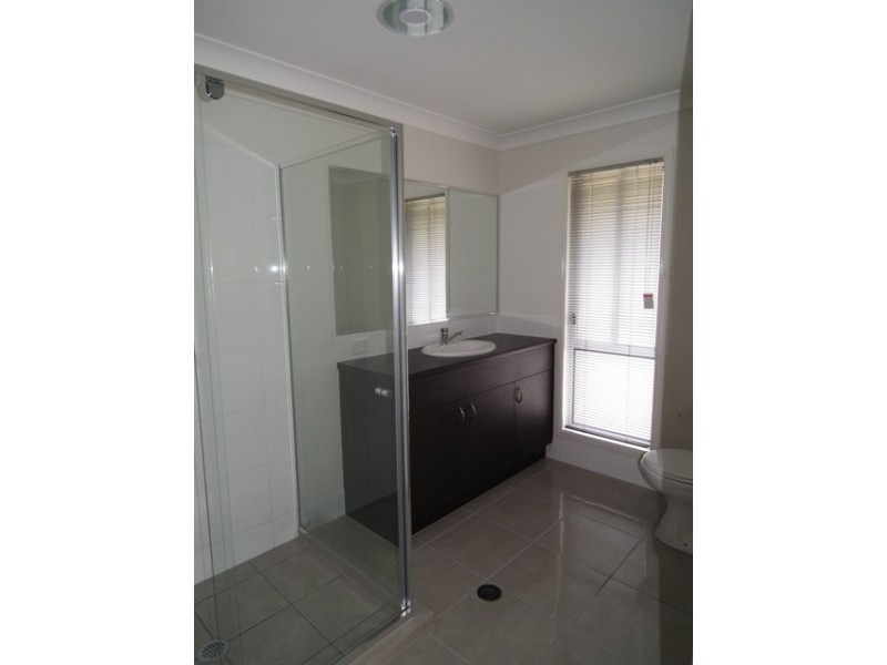 1 Azure Way, Coomera QLD 4209