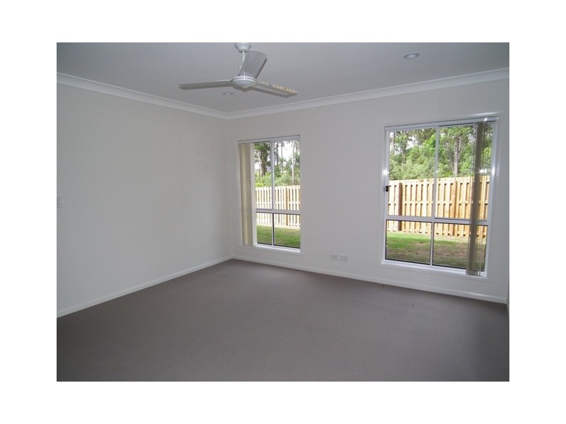 1 Azure Way, Coomera QLD 4209