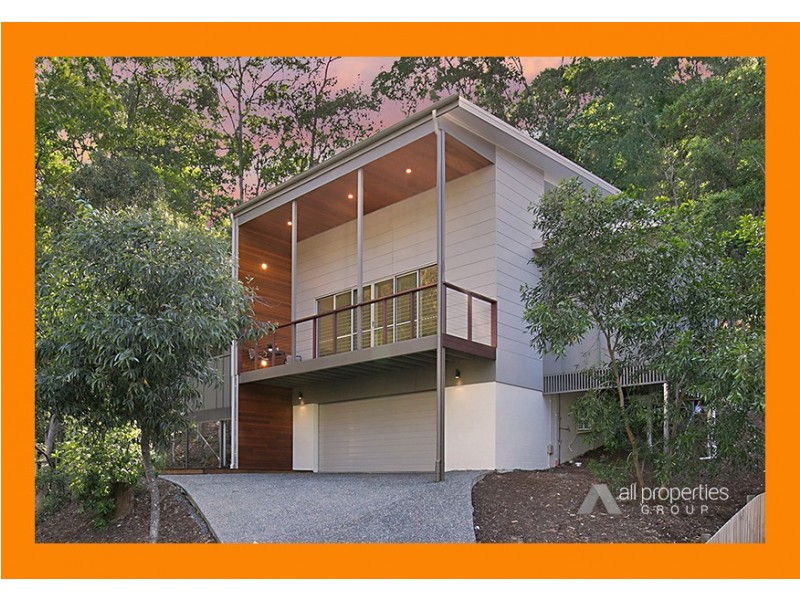 7 FOREST EDGE DR, Cornubia QLD 4130