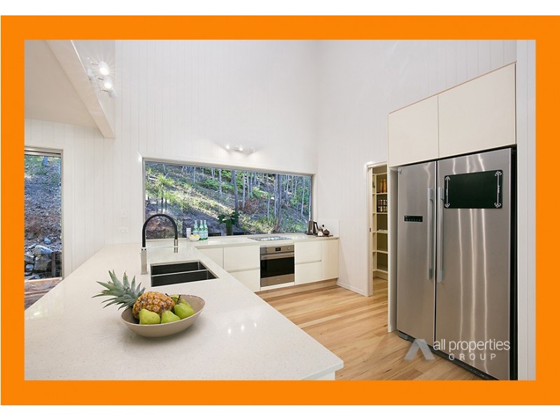 7 FOREST EDGE DR, Cornubia QLD 4130