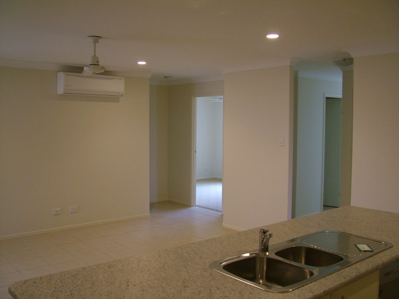 25 Lennon Blvd, Narangba QLD 4504