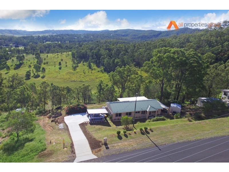 40-42 Haygarth Drive, Kooralbyn QLD 4285