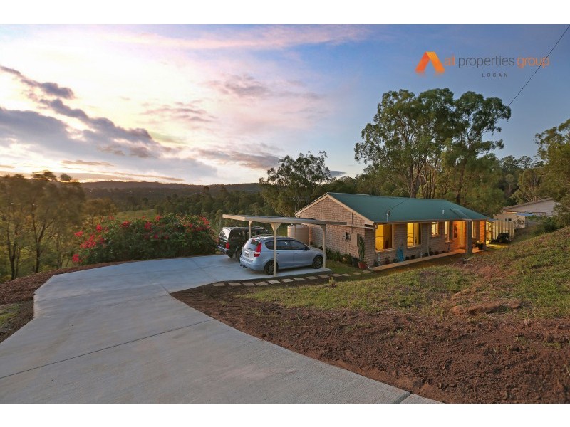 40-42 Haygarth Drive, Kooralbyn QLD 4285
