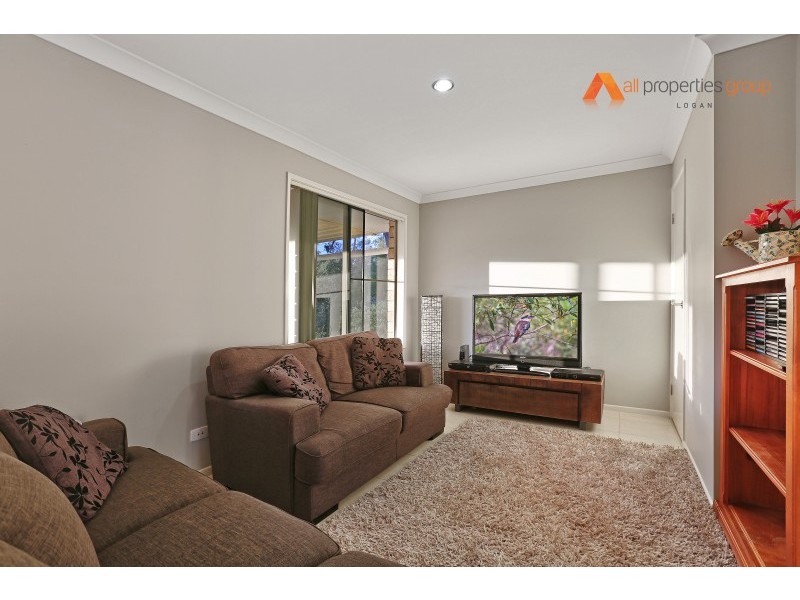 40-42 Haygarth Drive, Kooralbyn QLD 4285