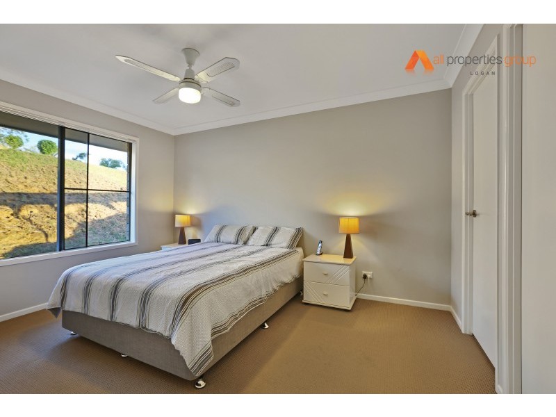 40-42 Haygarth Drive, Kooralbyn QLD 4285