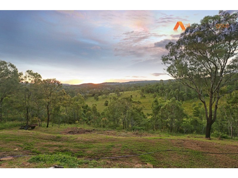 40-42 Haygarth Drive, Kooralbyn QLD 4285