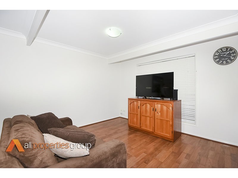 32/3809 Pacific Highway, Tanah Merah QLD 4128