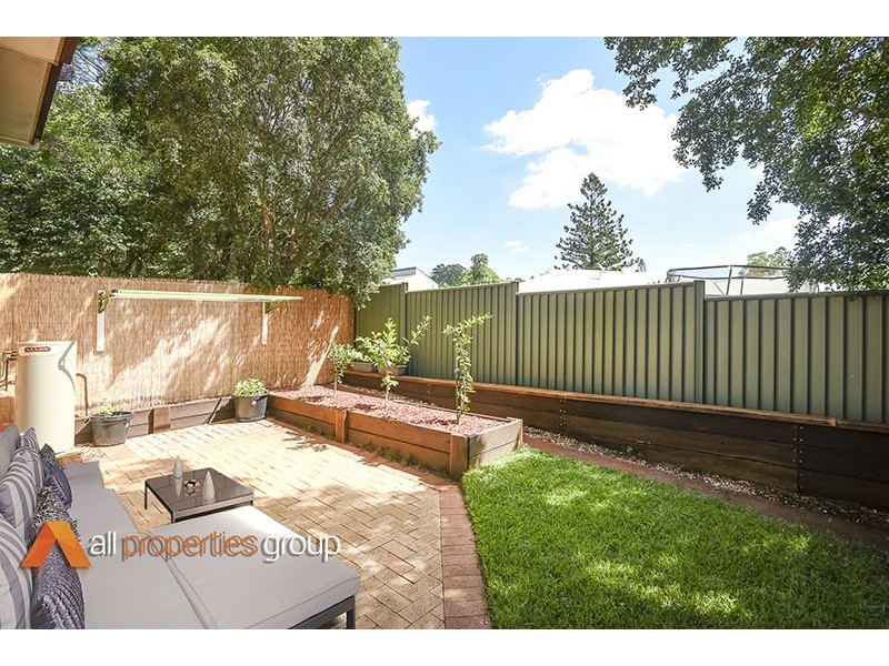 32/3809 Pacific Highway, Tanah Merah QLD 4128