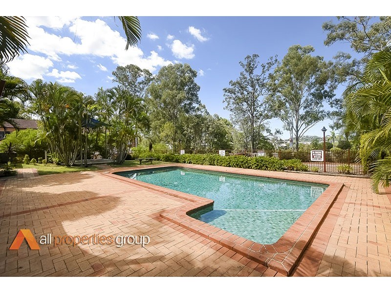 32/3809 Pacific Highway, Tanah Merah QLD 4128