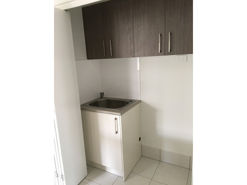 1/11 Spruce Street, Loganlea QLD 4131