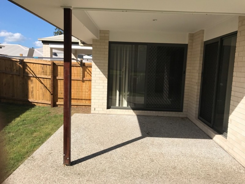 1/11 Spruce Street, Loganlea QLD 4131