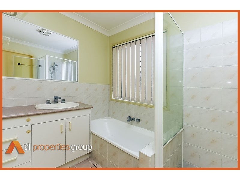 8 Campbell Street, Loganlea QLD 4131