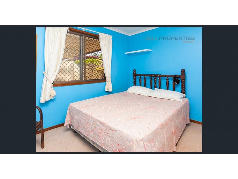 30 Forestwood Street, Crestmead QLD 4132