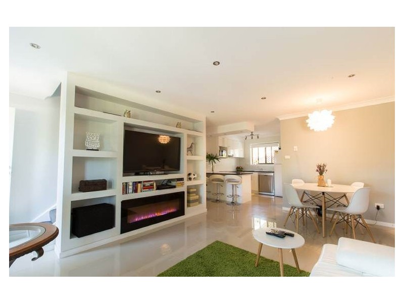 2/81 PARK ROAD, Slacks Creek QLD 4127