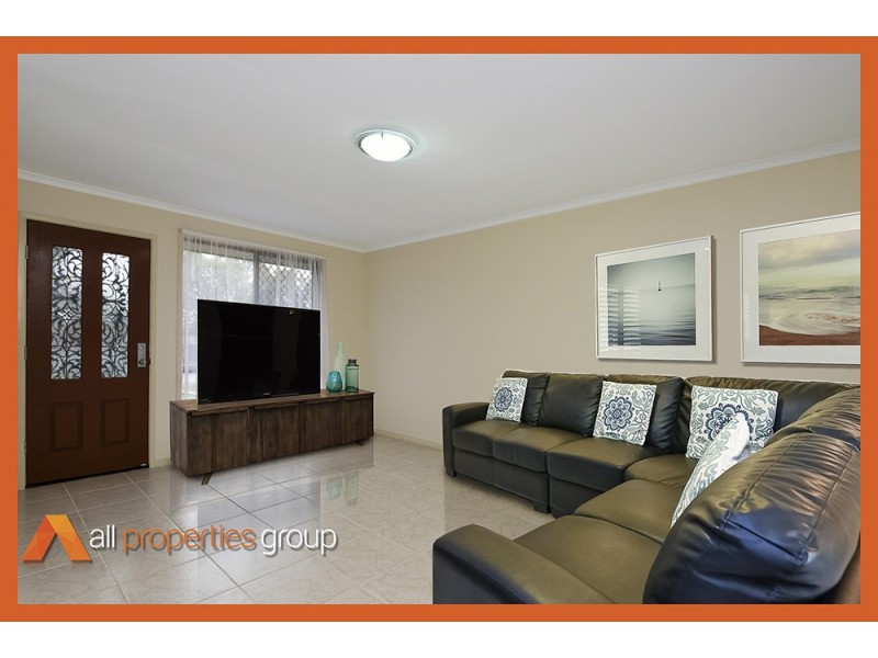 4 Higgins Street, Loganholme QLD 4129