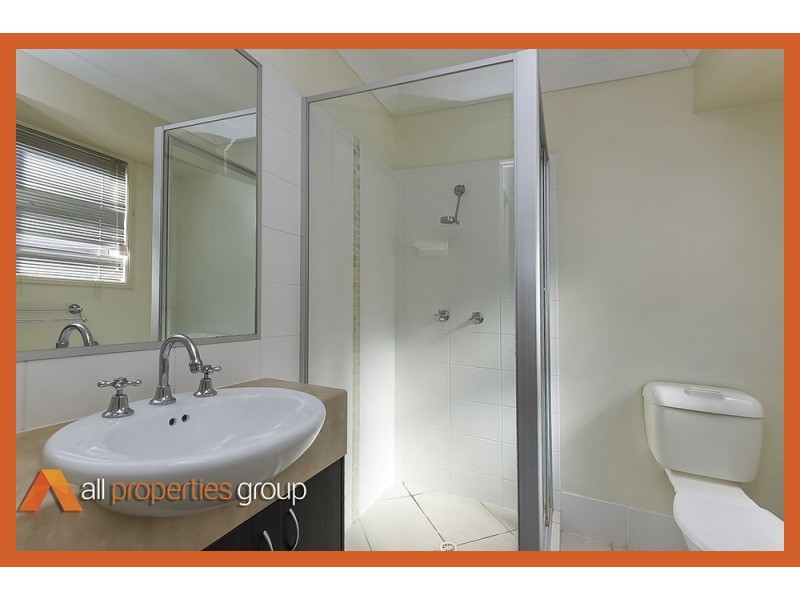 26A Spruce Street, Loganlea QLD 4131