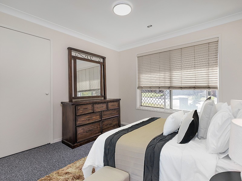 1 Tipplers Street, Victoria Point QLD 4165