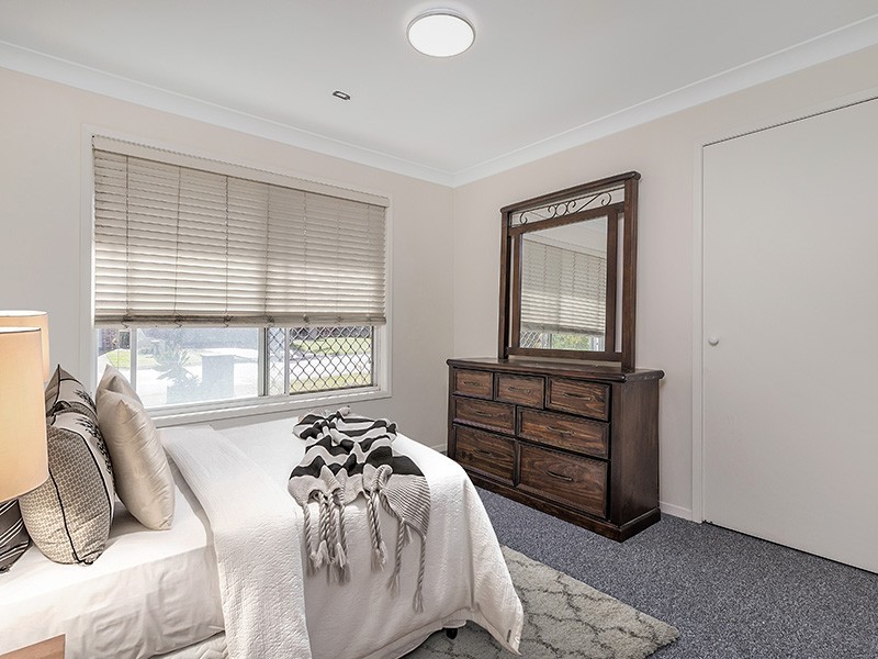 1 Tipplers Street, Victoria Point QLD 4165