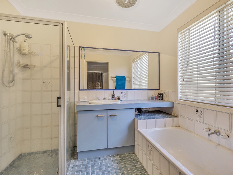 1 Tipplers Street, Victoria Point QLD 4165