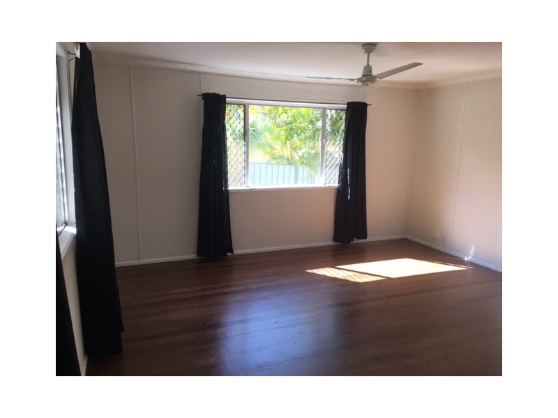 29 Patricia Ave, Woodridge QLD 4114