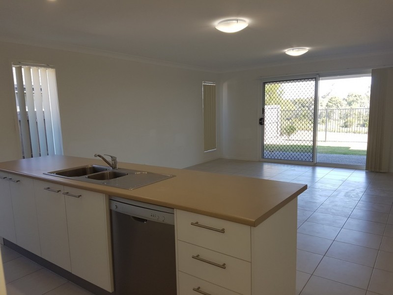 58 South Quarter Drive, Loganlea QLD 4131